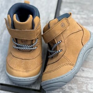 Stride Rite Boots